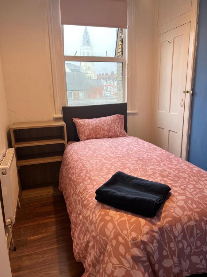 Hotel Cozy London Flat Exterior foto